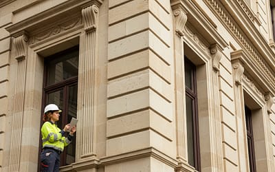 La Inspección Técnica de Edificios (ITE) en Cataluña: Qué es, Plazos y Cómo Afrontarla en tu Comunidad